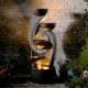 Fuente de agua de resina 5 niveles para exteriores con luz