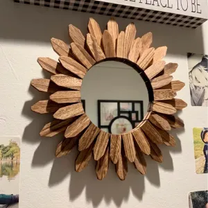 Espejo decorativo de madera rústica estilo boho en color negro carbonizado