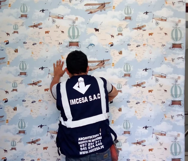 Instalacion papel tapiza infantiles